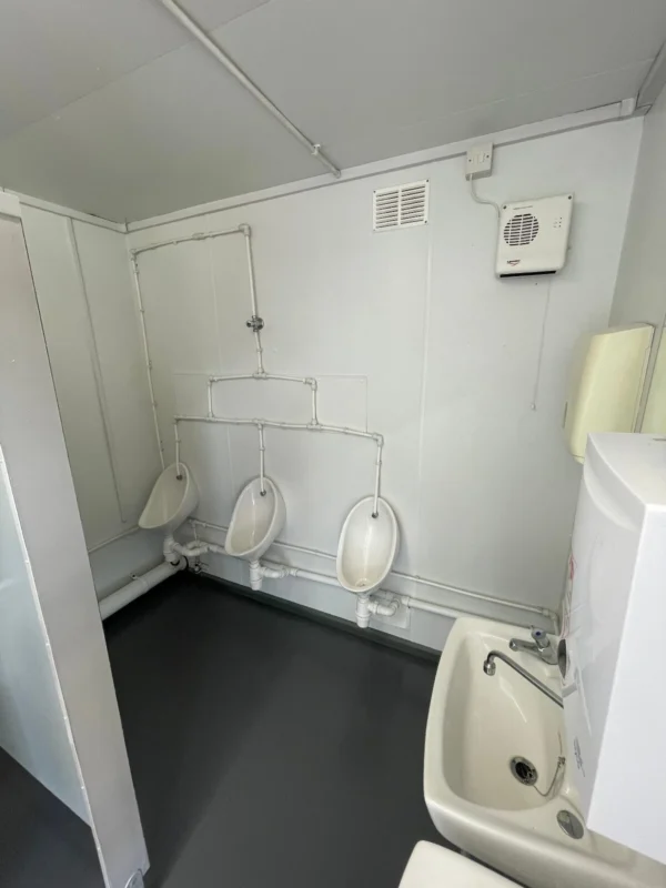 3+1 steel toilet cabin 16ft x 9ft